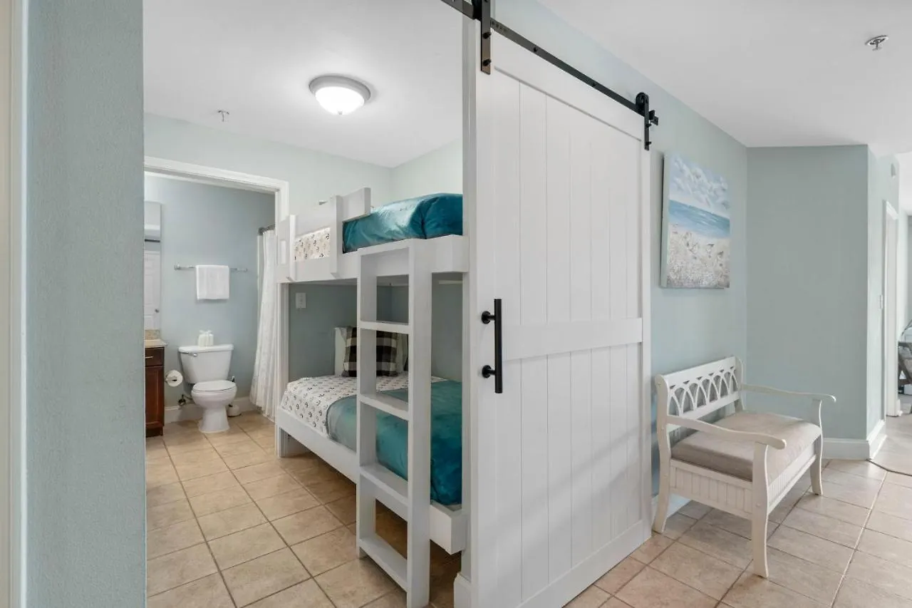Laketown Wharf #512 By Nautical Properties パナマシティービーチ 別荘